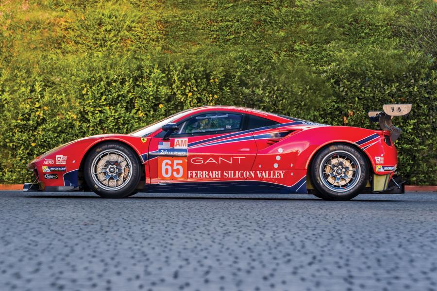  Ferrari 488 GTE 2016 года  (фото 10 из 41)